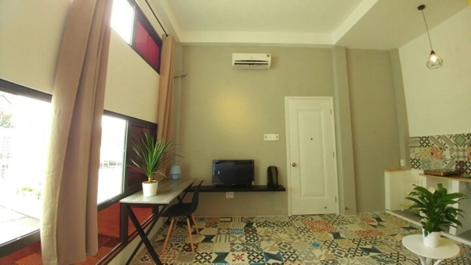 16 Studio Phan Van Han Ho Chi Minh City 0*,  Vietnam